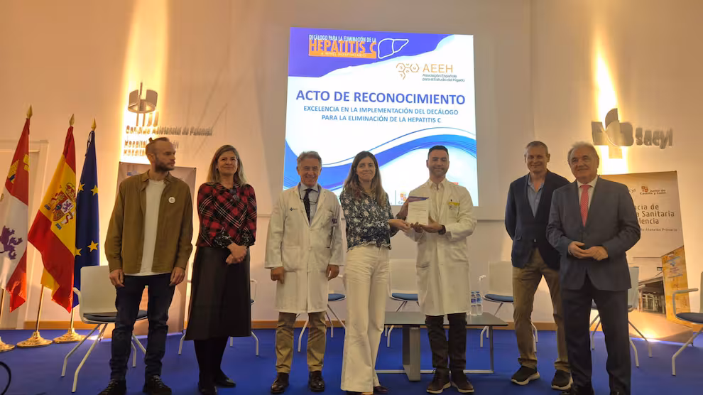 El Complejo Asistencial de Palencia logra la acreditación de excelencia por su labor en la eliminación de la Hepatitis C