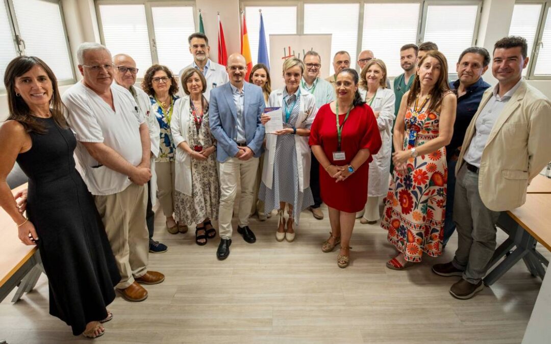 El Hospital Virgen de las Nieves de Granada, reconocido por su excelencia en la eliminación de la Hepatitis C